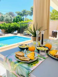 Villa in Santa-Ponsa, Villa Julieta SP54