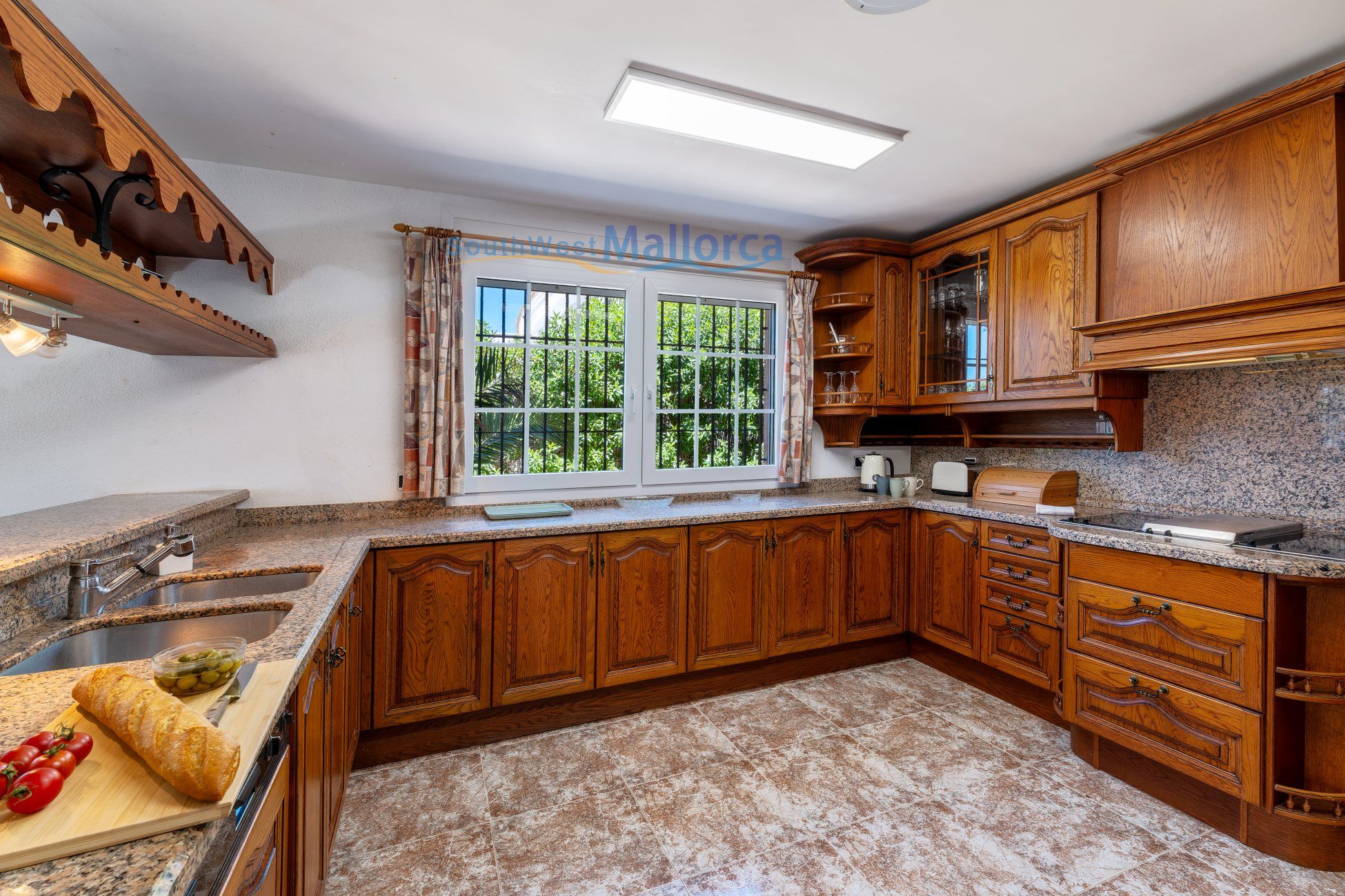Villa in Mallorca, Santa Ponsa, Villa Isla - Kitchen And Utilities