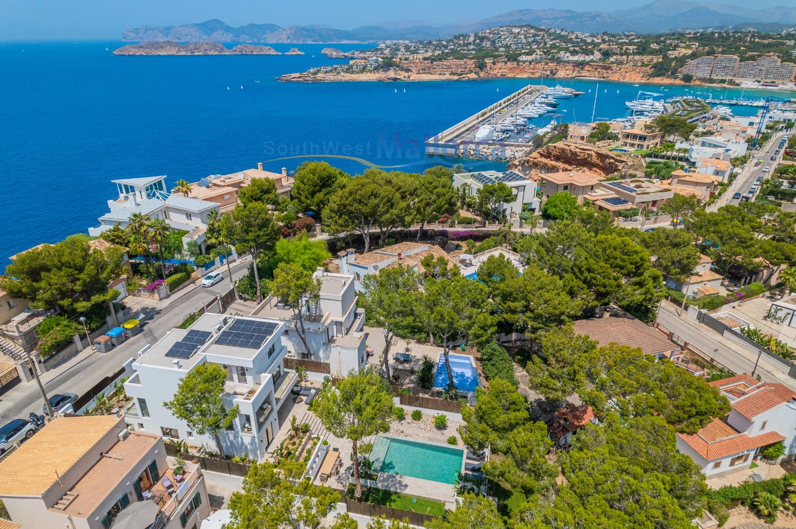 Villa in Mallorca, Port Adriano, Villa Sophia - Location