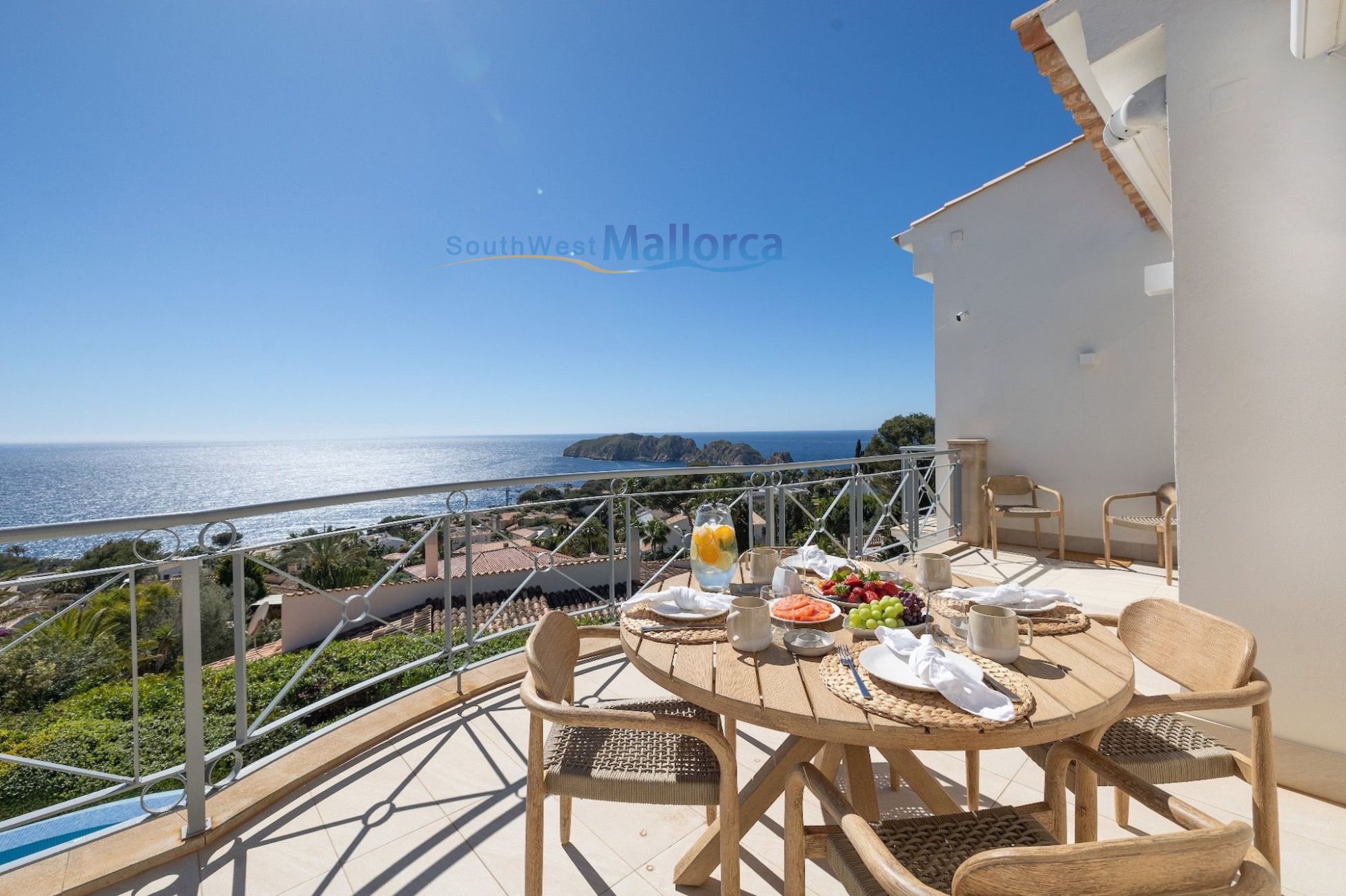 Villa in Mallorca, Santa Ponsa, Villa April - Outdoor Space